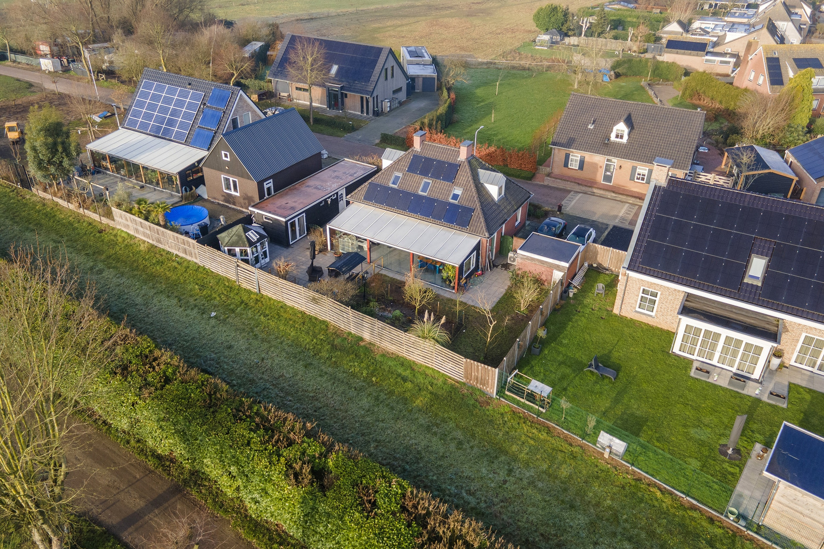 Vrijstaande woning te koop: Maasdijk 23, Heerewaarden