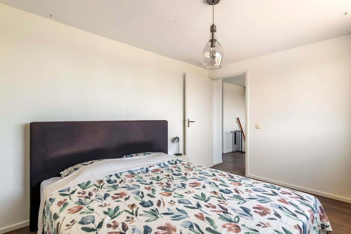 Twee-onder-één-kap te koop: Kerkdijk 12, Alphen