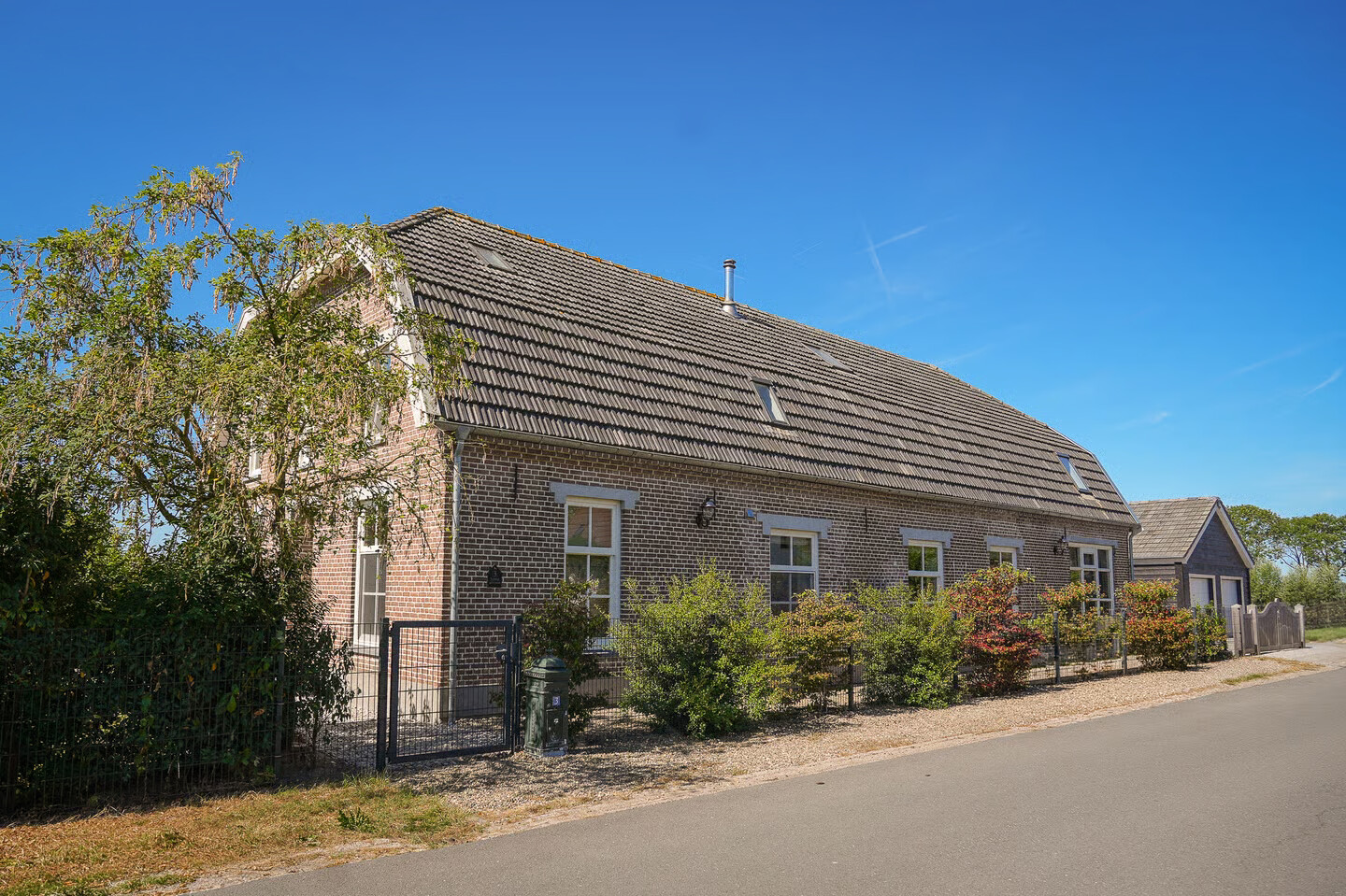 Vrijstaande woning te koop: Elsweg 3, Alphen