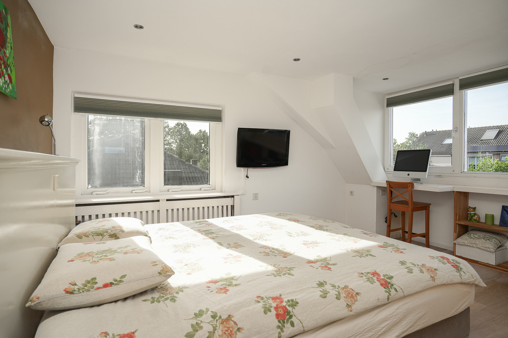 Vrijstaande woning te koop: Lindenlaan 3, Alphen