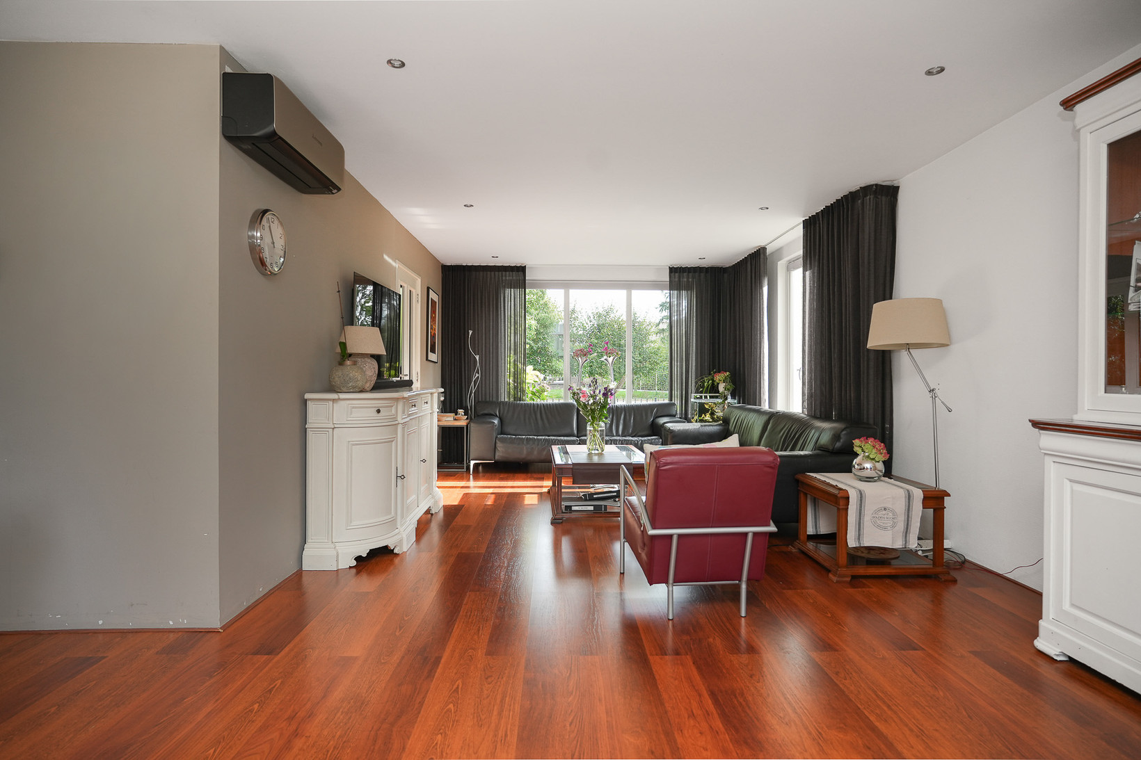 Vrijstaande woning te koop: Lindenlaan 3, Alphen