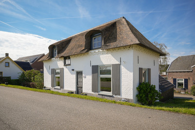 Maasdijk 28