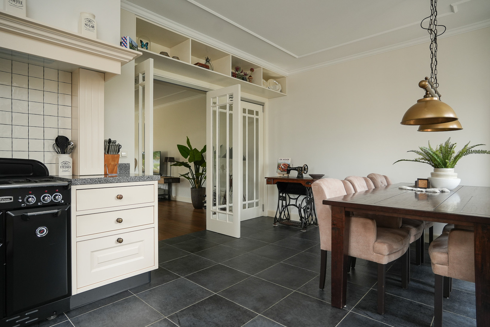 Hoekwoning te koop: Haselcamp 17, Horssen