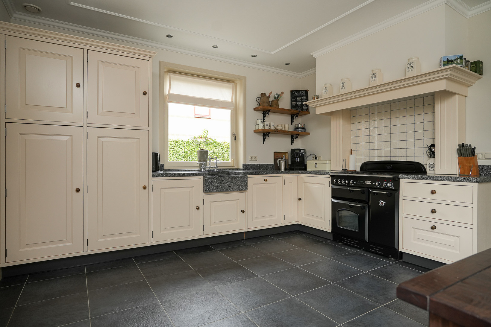 Hoekwoning te koop: Haselcamp 17, Horssen