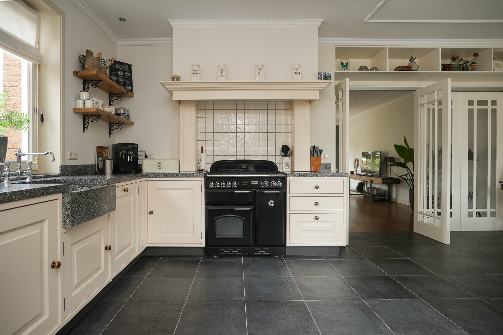 Hoekwoning te koop: Haselcamp 17, Horssen