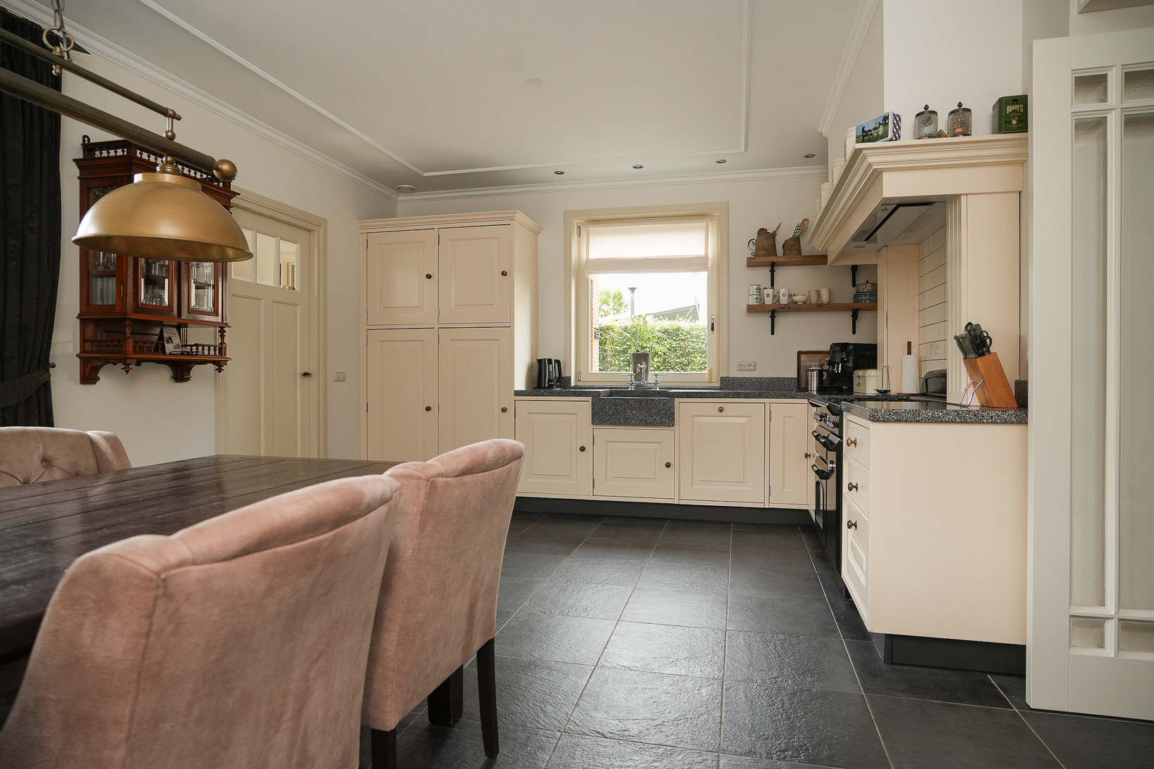 Hoekwoning te koop: Haselcamp 17, Horssen