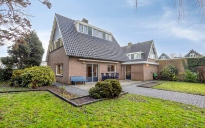 Parelhoenhof 3