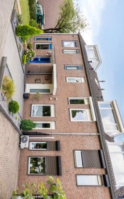 Tempelstraat 28