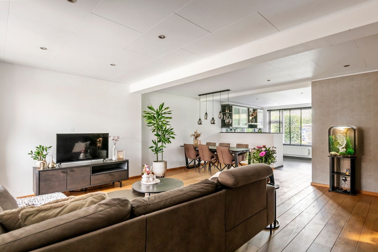 Tussenwoning te koop: Pater van Boxtelweg 9, Ewijk