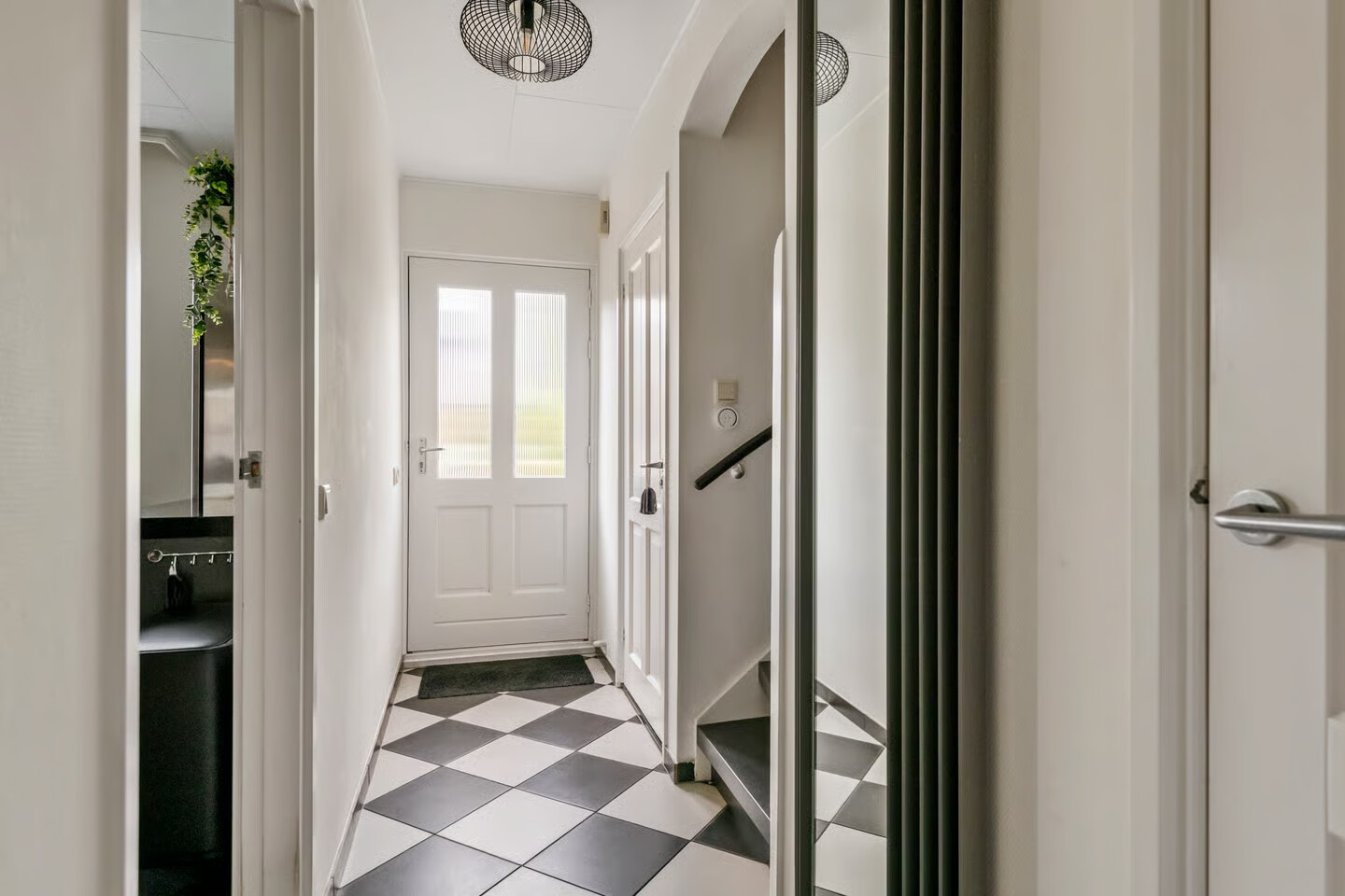 Tussenwoning te koop: Pater van Boxtelweg 9, Ewijk