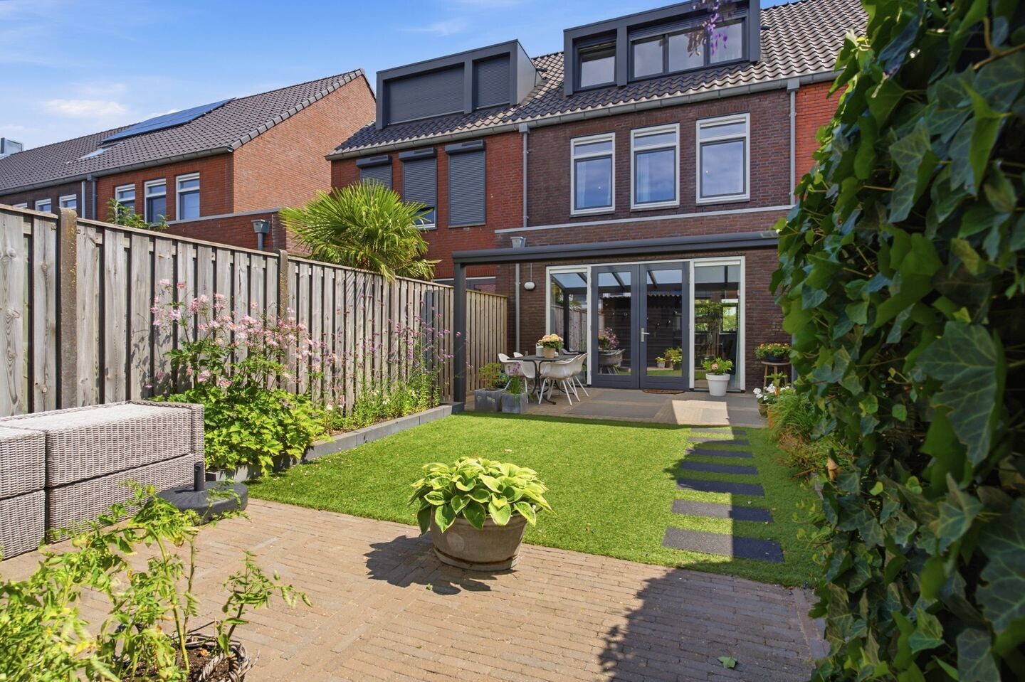Tussenwoning te koop: Gildcamp 5, Ewijk