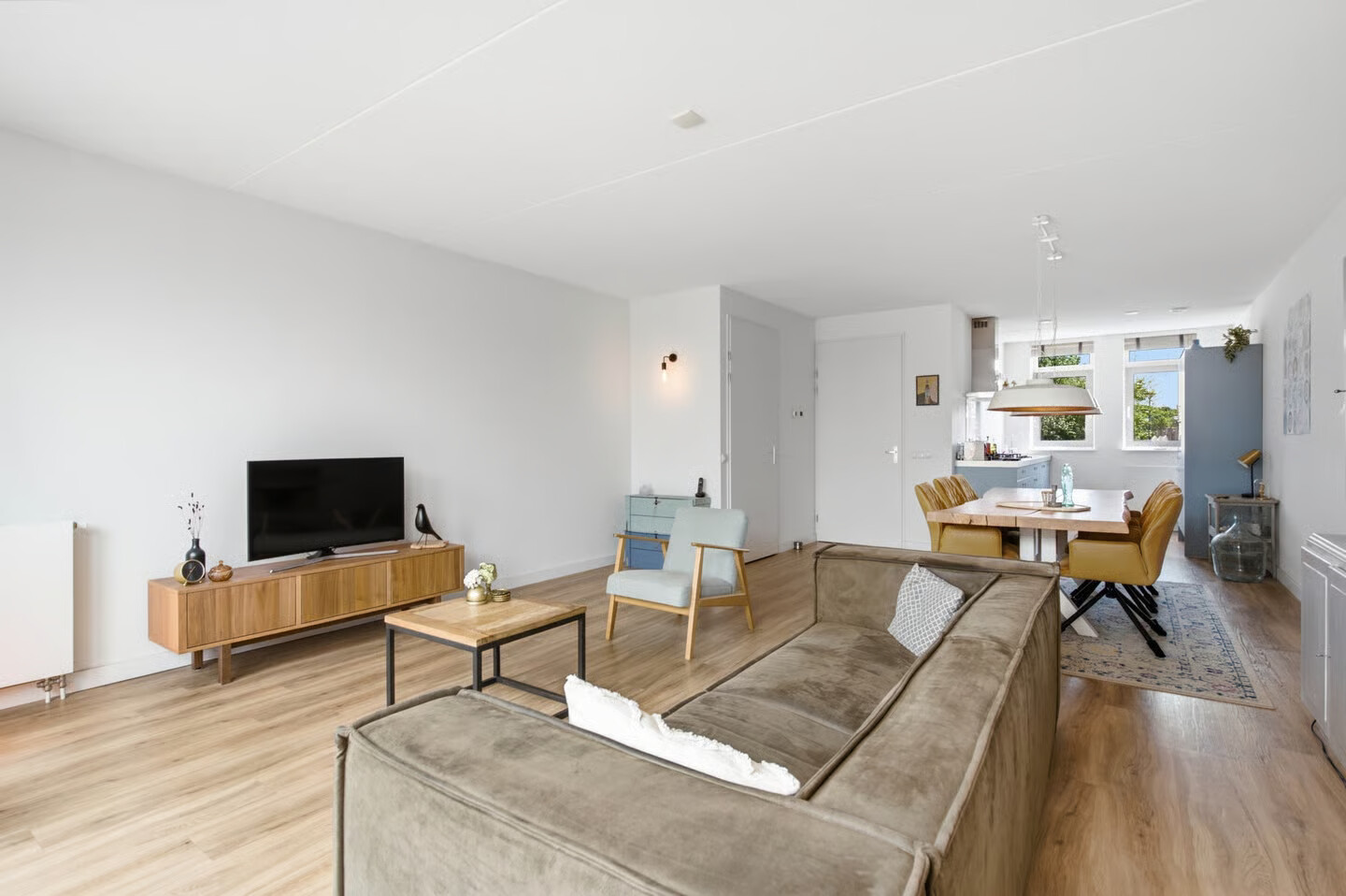Tussenwoning te koop: Gildcamp 5, Ewijk