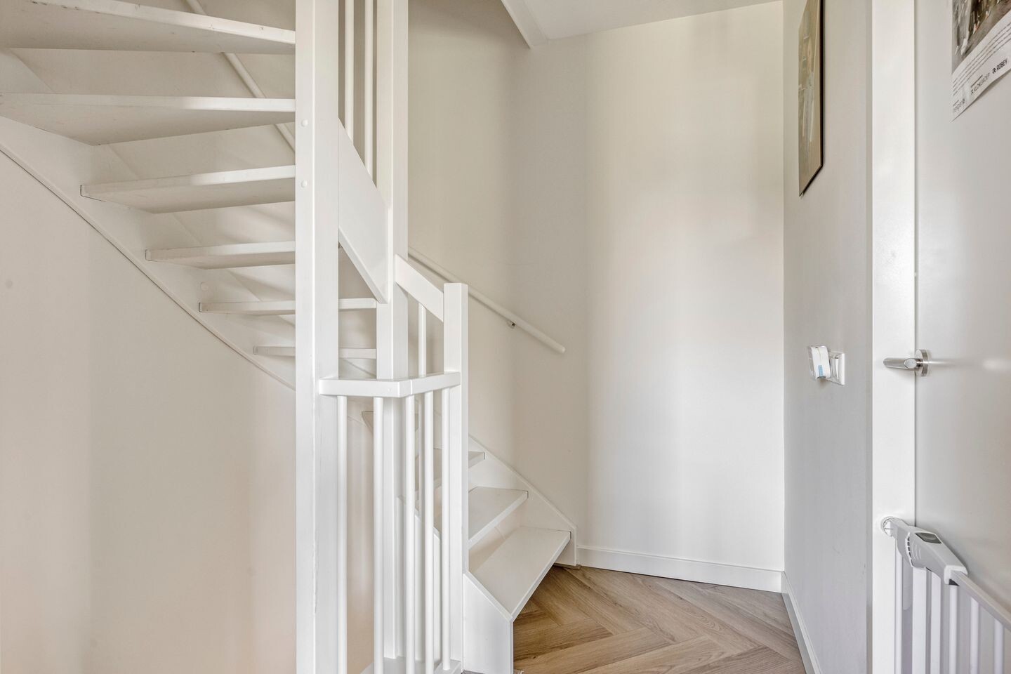 Tussenwoning te koop: de Waterkuil 8, Ewijk