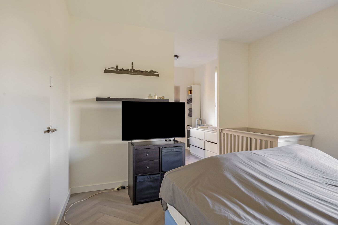 Tussenwoning te koop: de Waterkuil 8, Ewijk