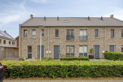 Karmijn 74