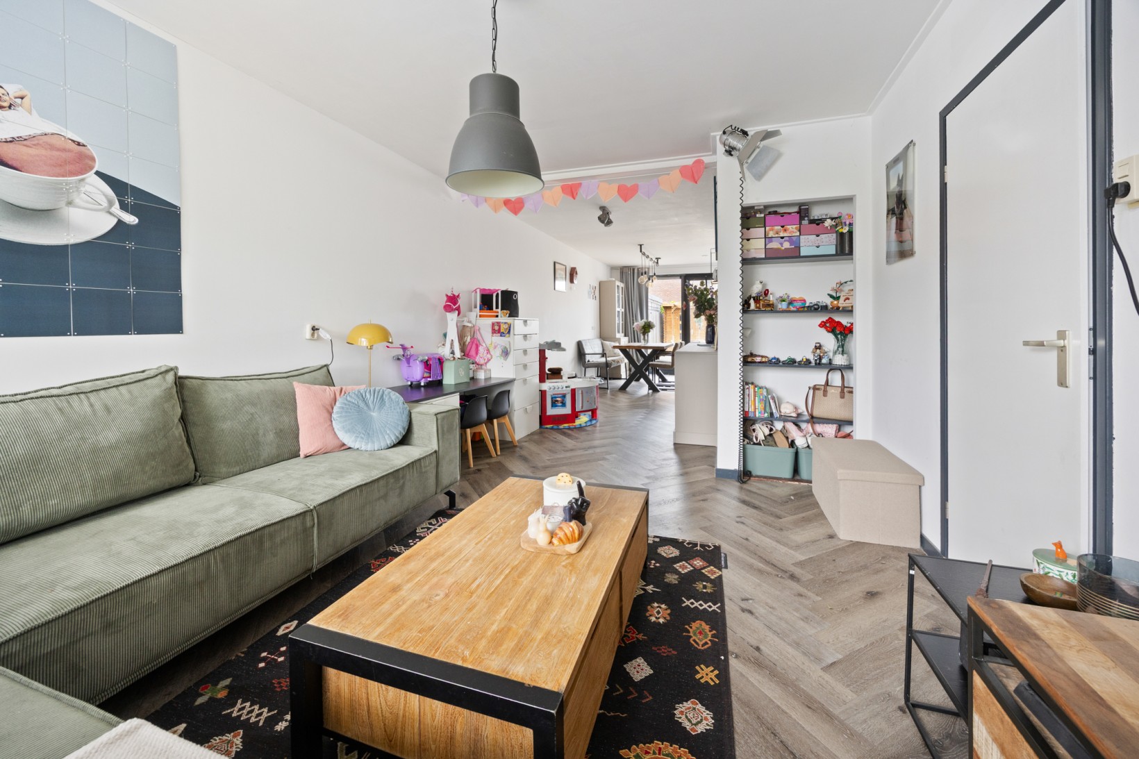 Tussenwoning te koop: Vriezeweg 71, Deest
