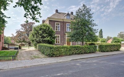 Grotestraat 13