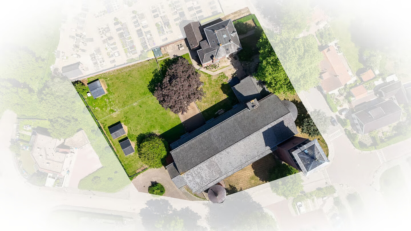 Vrijstaande woning te koop: Grotestraat 13, Deest