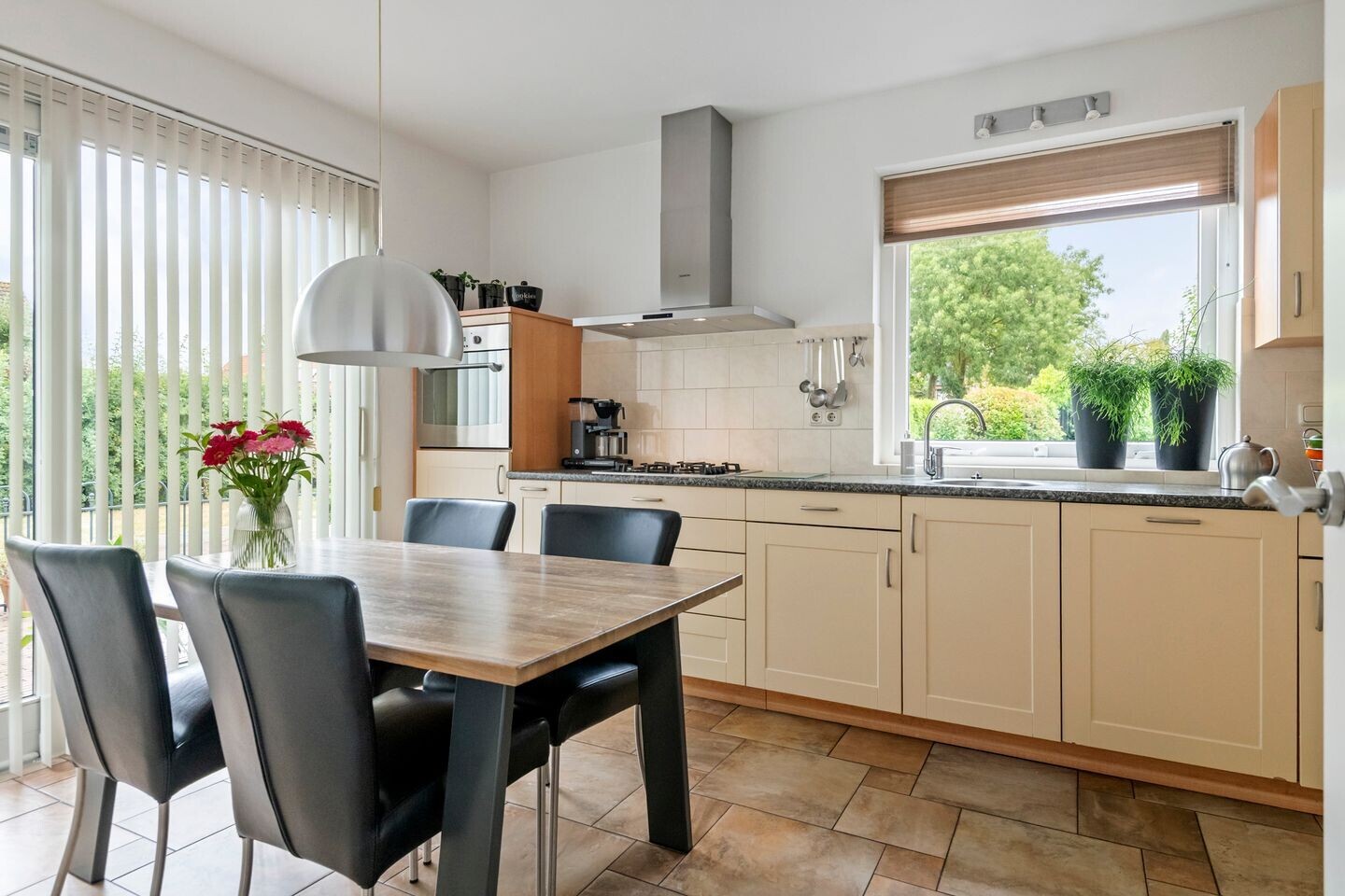 Vrijstaande woning te koop: Paulusstraat 19, Deest
