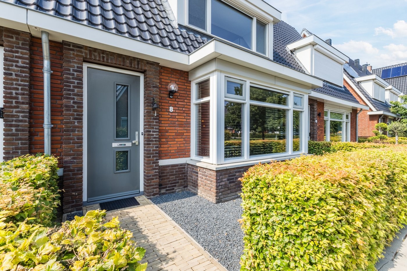Tussenwoning te koop: Sterrenzand 8, Deest