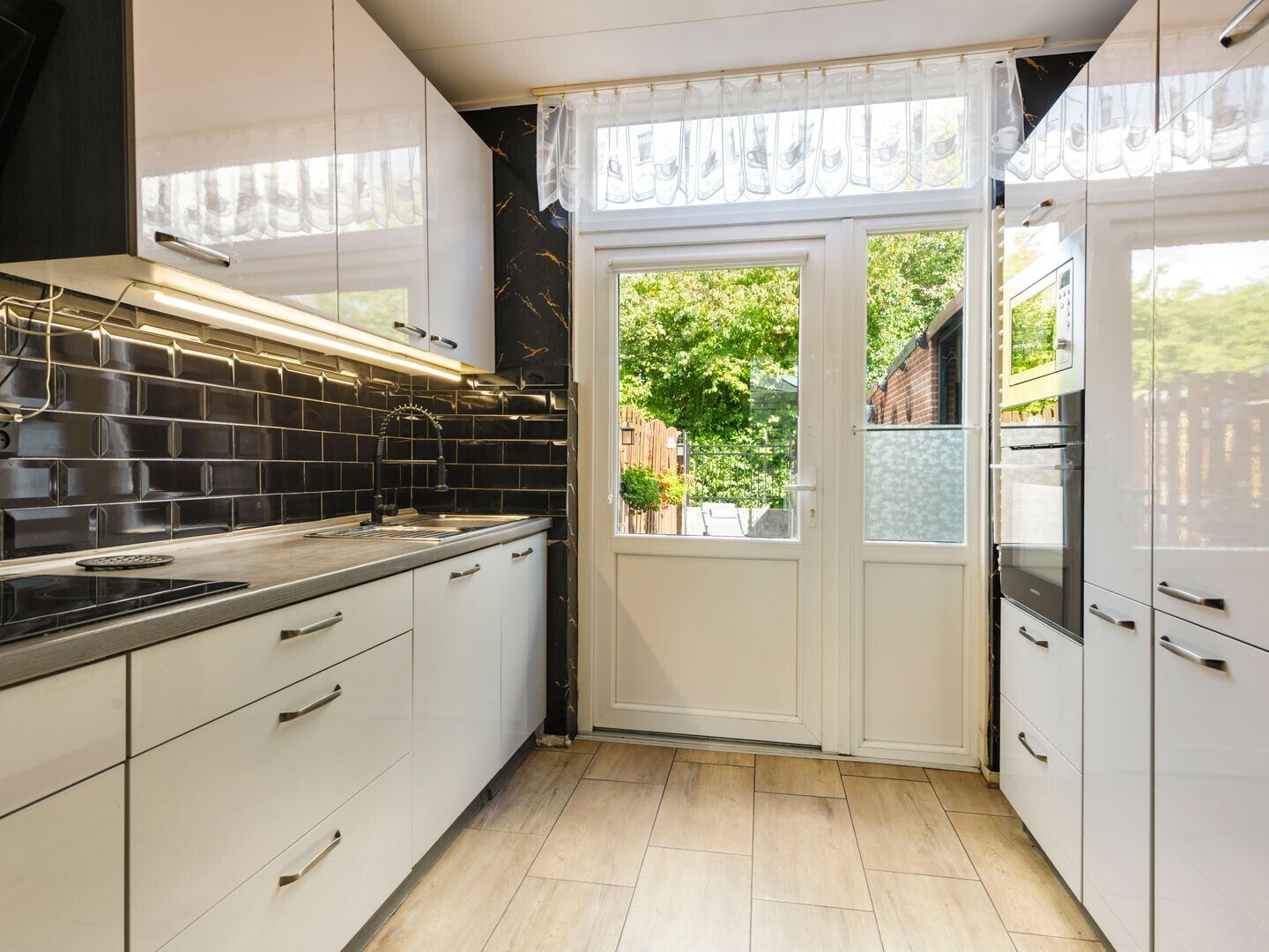 Tussenwoning te koop: Hosterd 19, Puiflijk