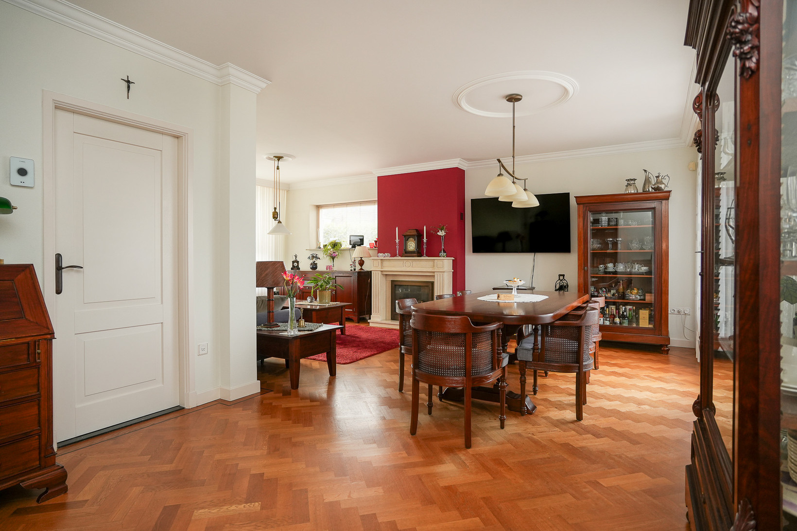Twee-onder-één-kap te koop: Molenstraat 11A, Boven-Leeuwen