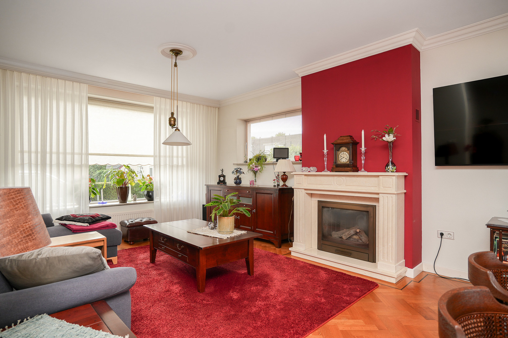 Twee-onder-één-kap te koop: Molenstraat 11A, Boven-Leeuwen