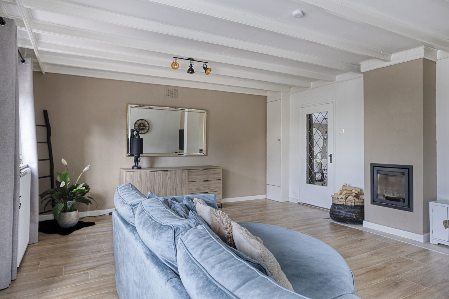 Vrijstaande woning te koop: van Heemstraweg 8, Boven-Leeuwen