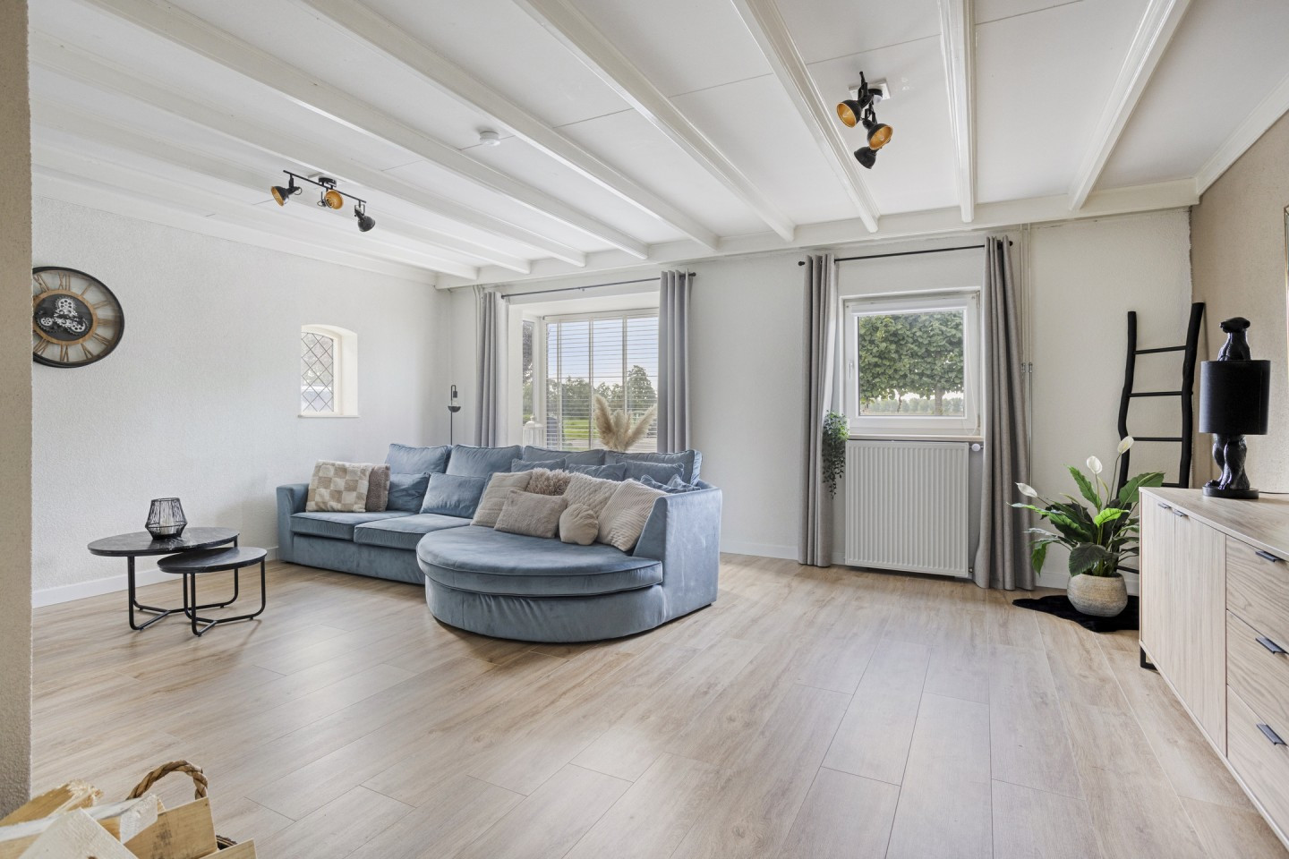 Vrijstaande woning te koop: van Heemstraweg 8, Boven-Leeuwen