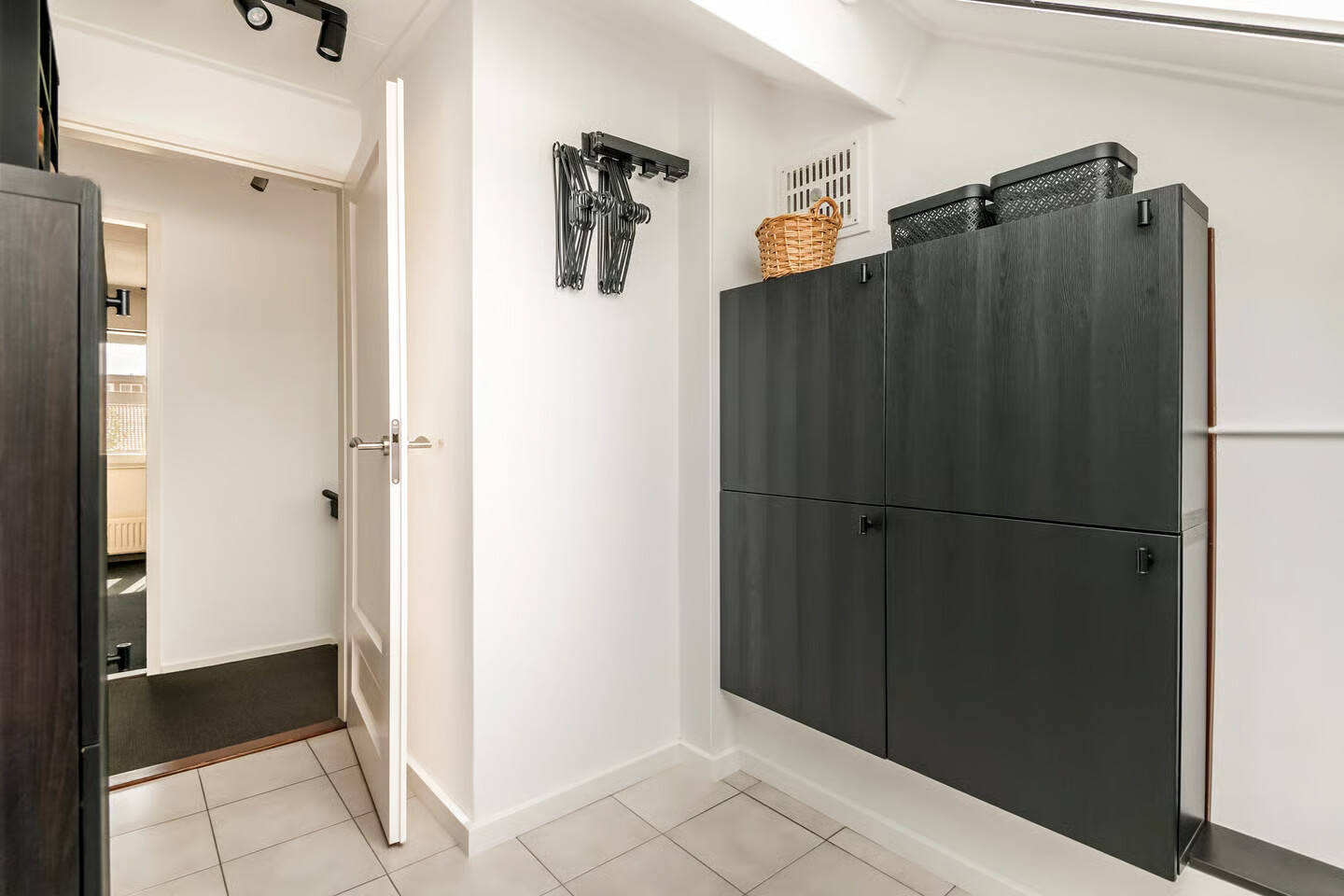 Twee-onder-één-kap te koop: Clausstraat 7, Beneden-Leeuwen