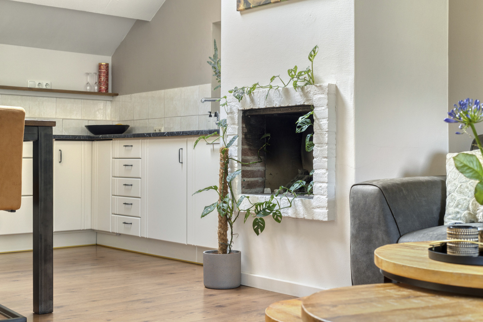 Appartement te koop: Zandstraat 95A, Beneden-Leeuwen