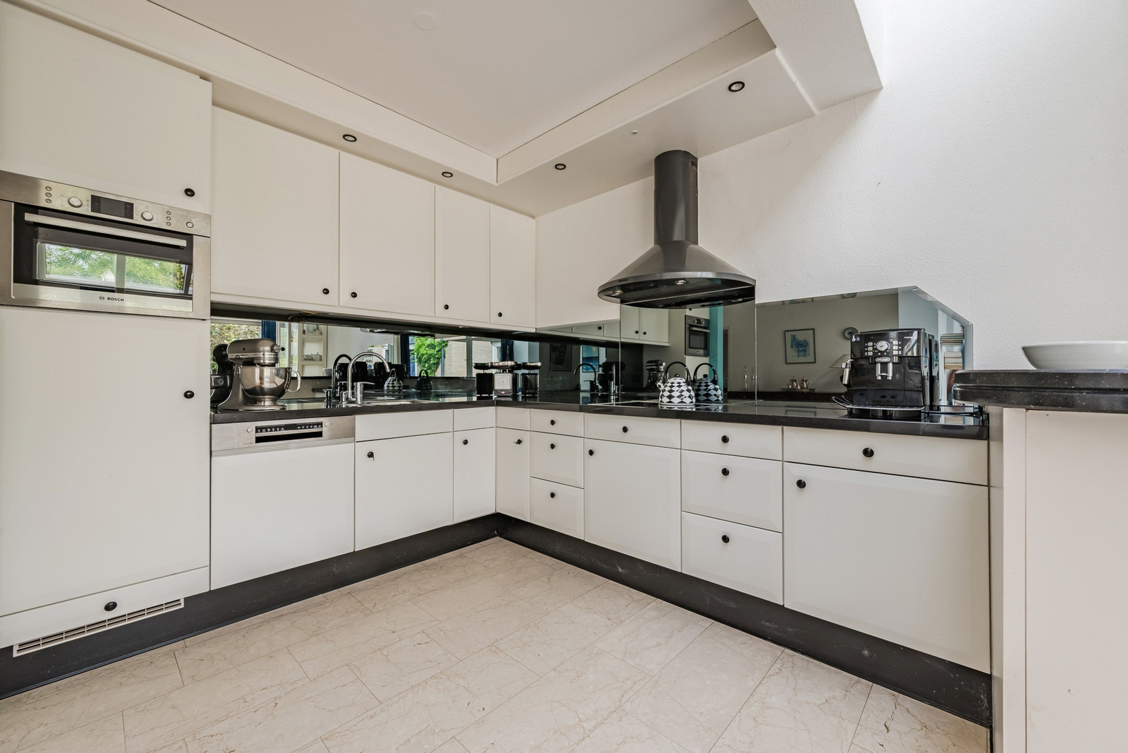 Hoekwoning te koop: Fruitplein 7, Beneden-Leeuwen