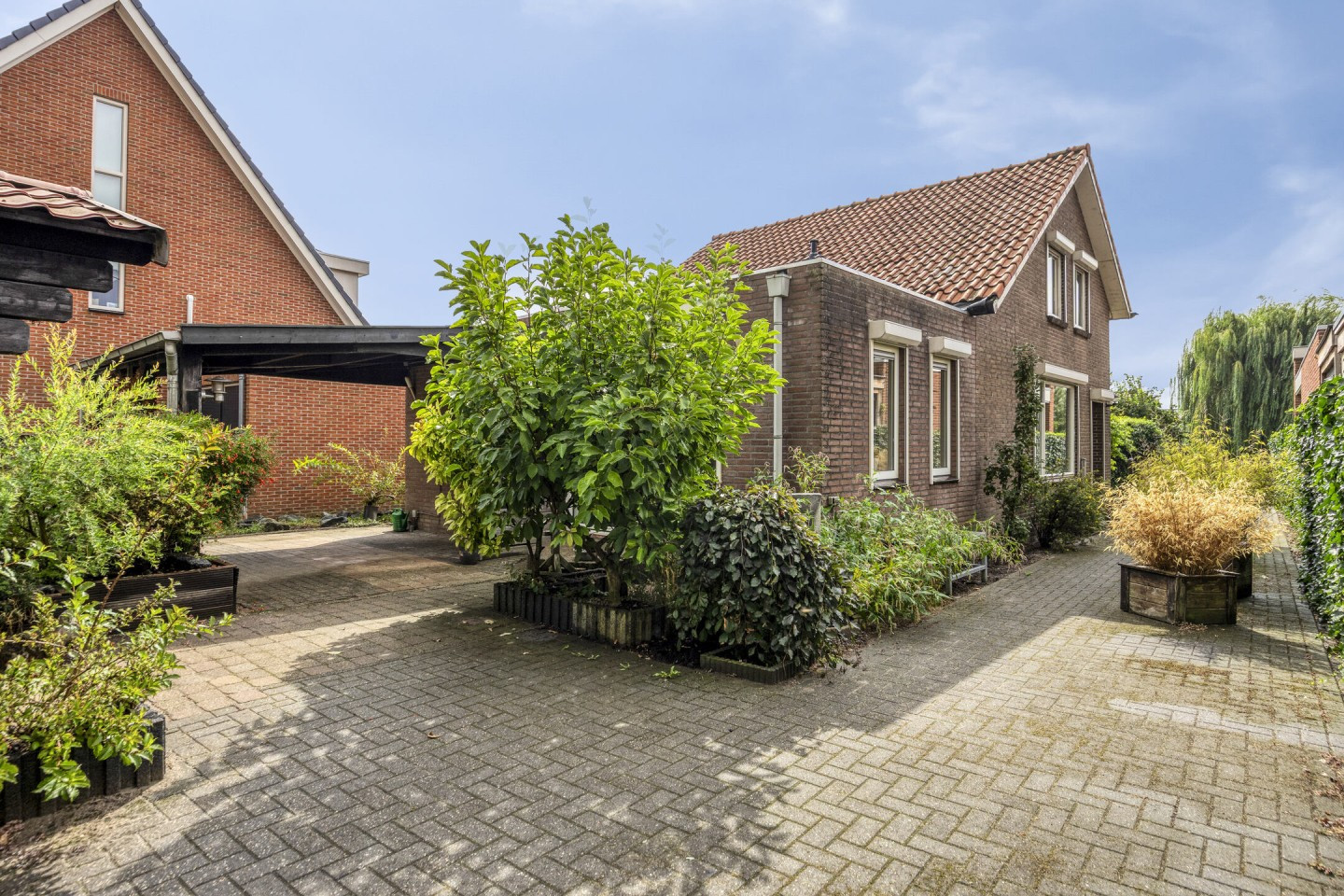 Vrijstaande woning te koop: van Heemstraweg 84, Beneden-Leeuwen