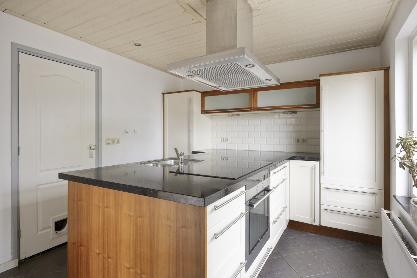 Vrijstaande woning te koop: van Heemstraweg 84, Beneden-Leeuwen