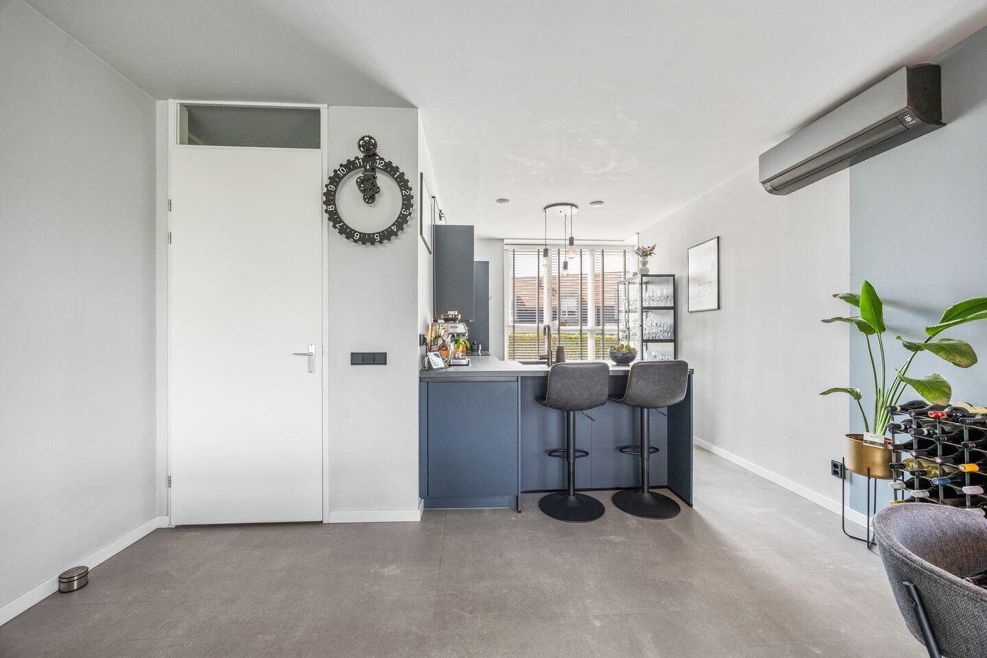 Hoekwoning te koop: Korenveld 1, Beneden-Leeuwen