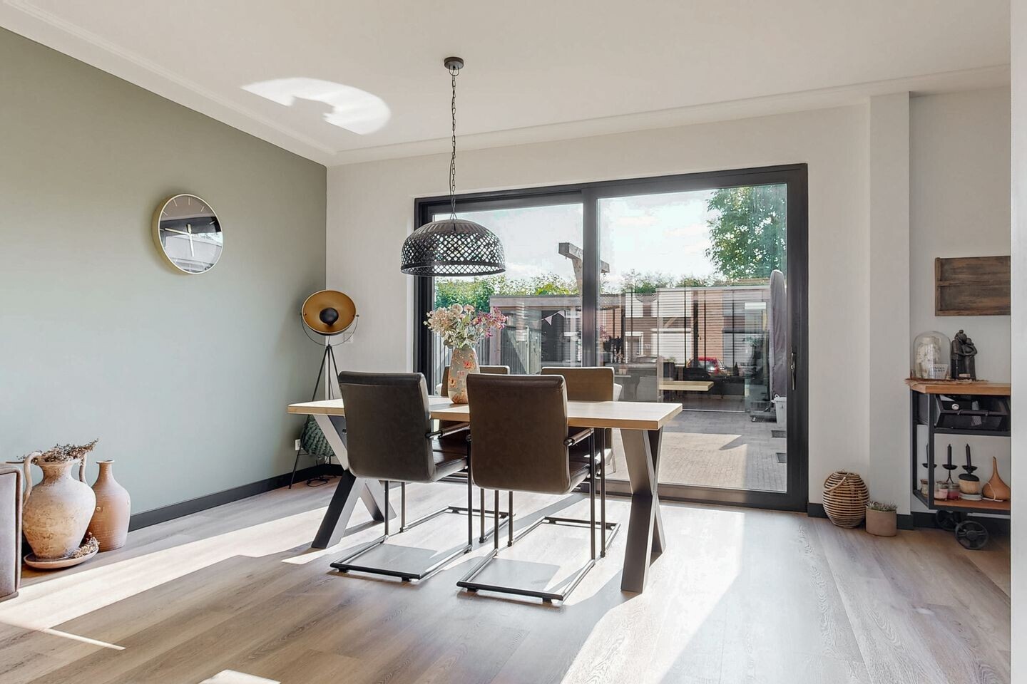 Twee-onder-één-kap te koop: Jan Walravenstraat 6, Beneden-Leeuwen