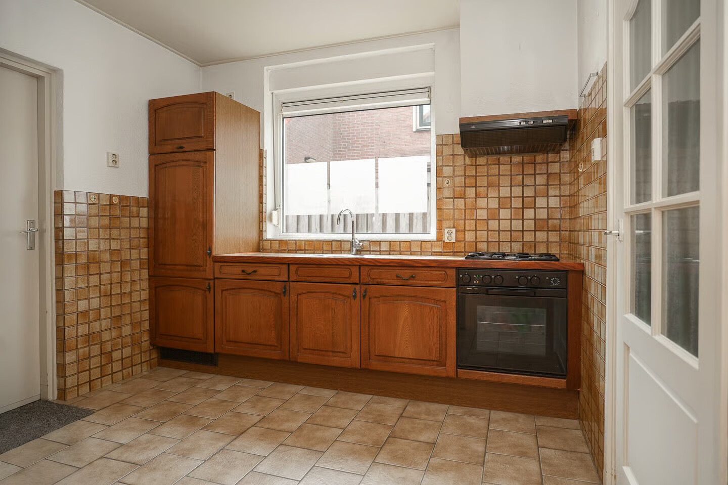 Twee-onder-één-kap te koop: G.M. Poststraat 7, Wamel