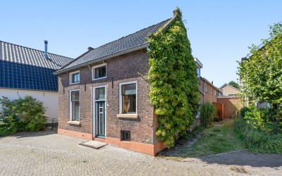 Kloosterstraat 8
