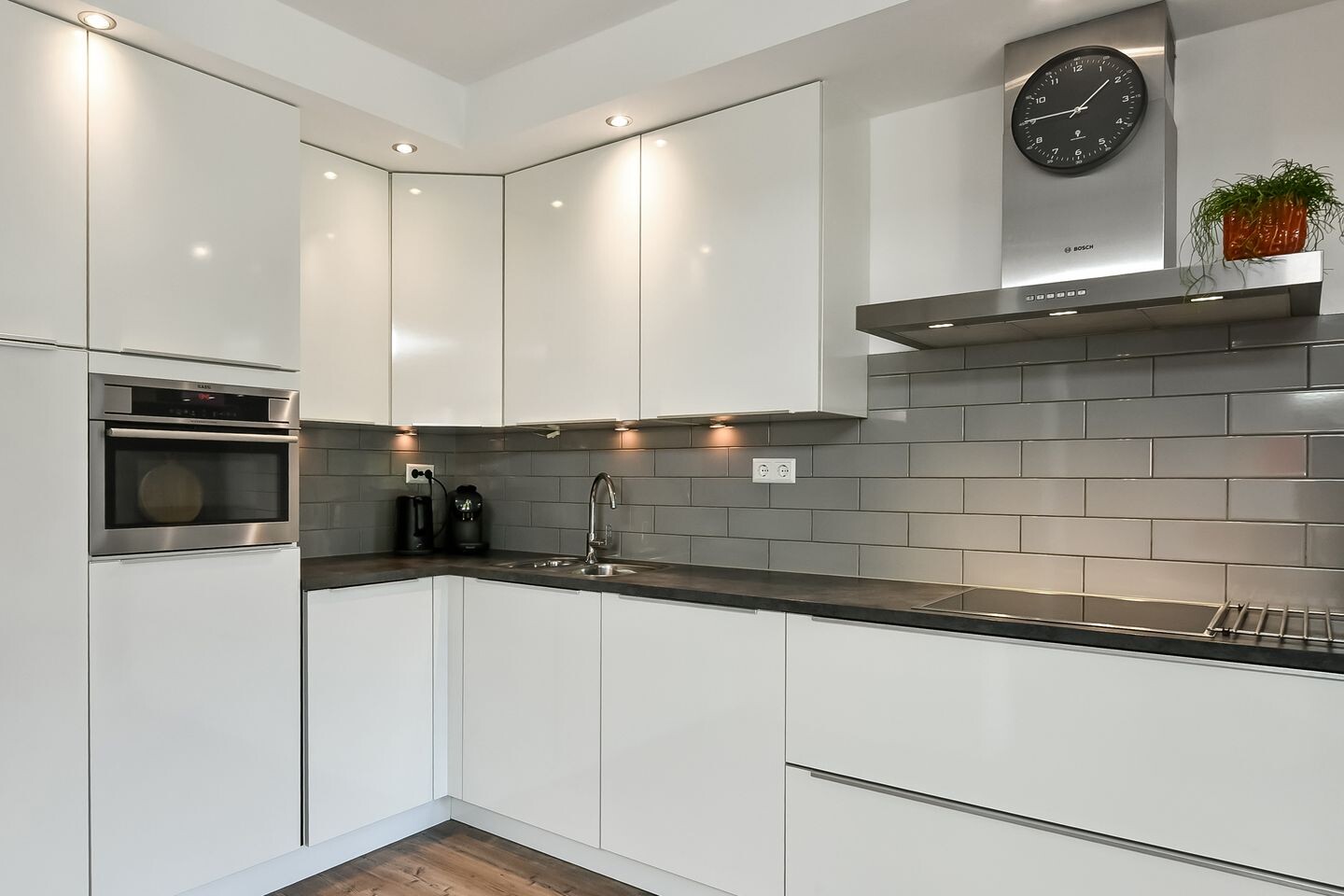 Hoekwoning te koop: Beethovenstraat 13, Elst