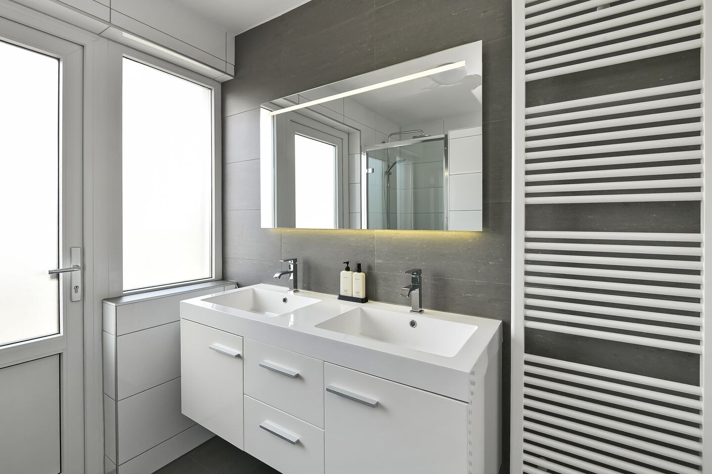 Hoekwoning te koop: Beethovenstraat 13, Elst