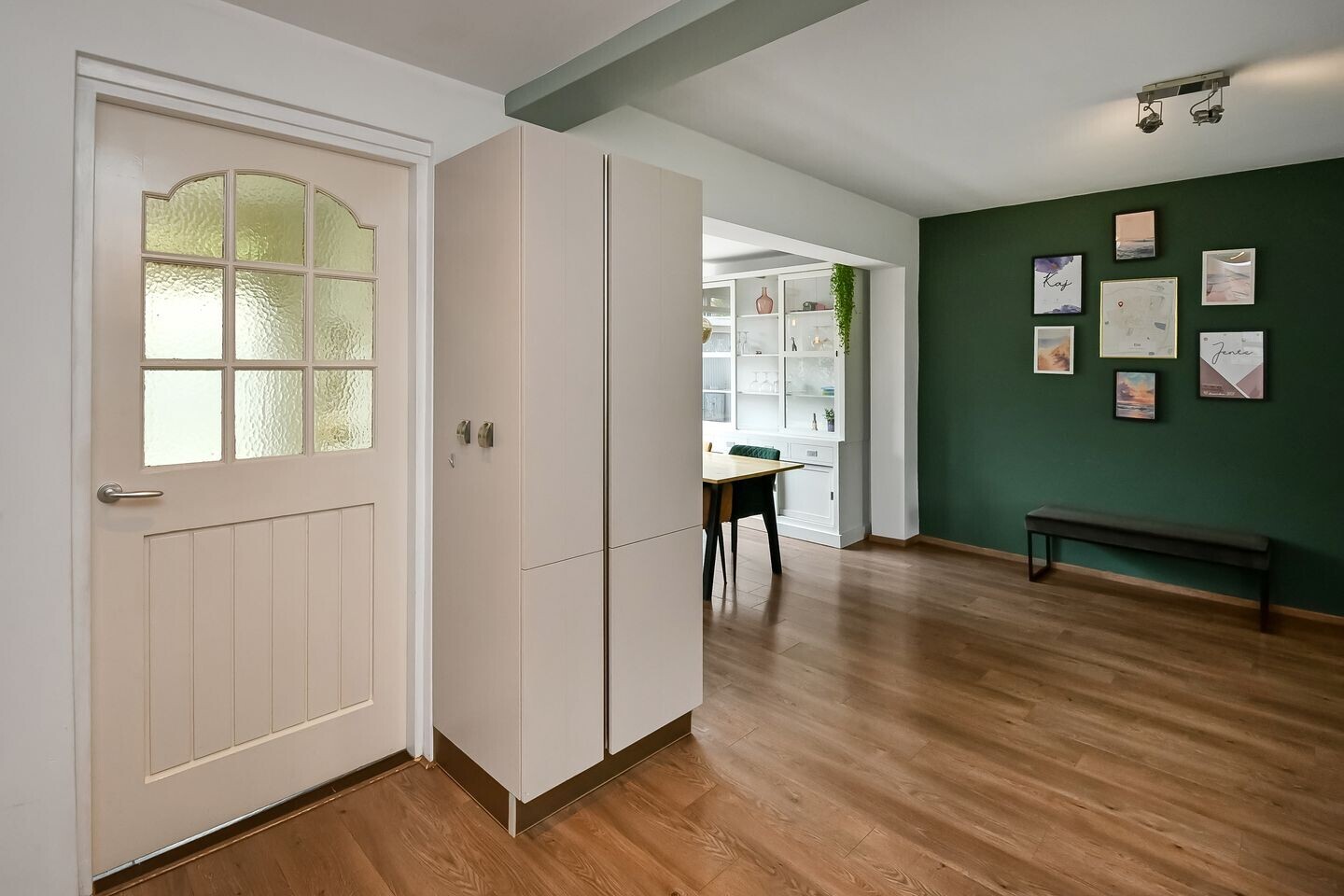 Twee-onder-één-kap te koop: Van Hallstraat 20, Elst