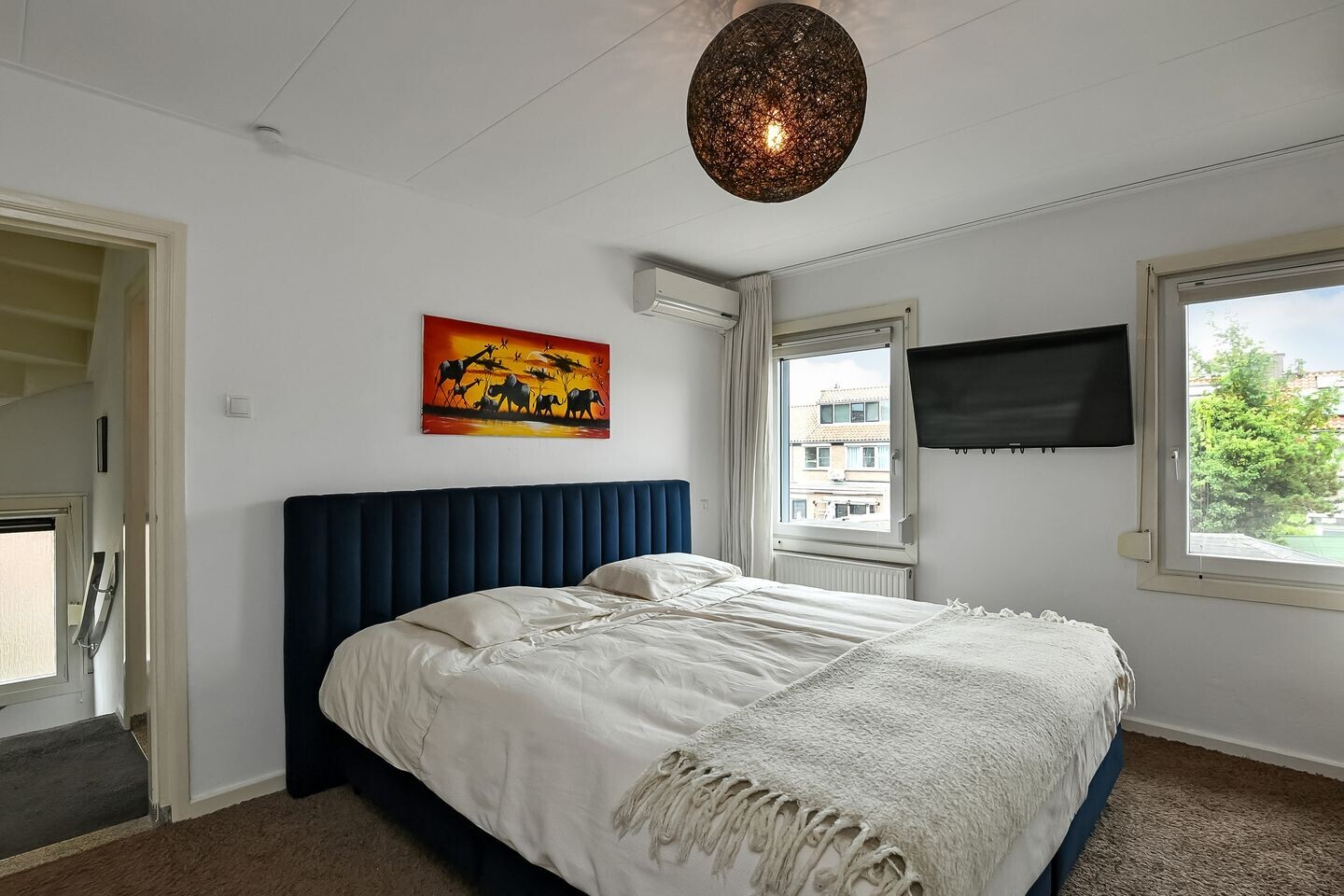 Twee-onder-één-kap te koop: Van Hallstraat 20, Elst