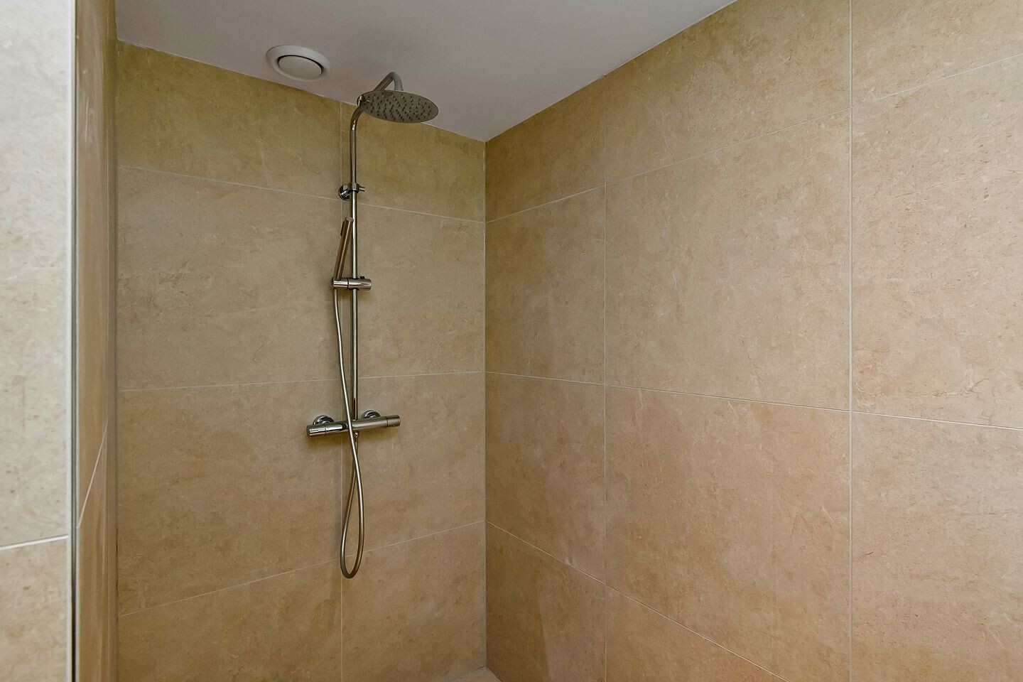 Appartement te koop: Reijersstraat 108, Elst