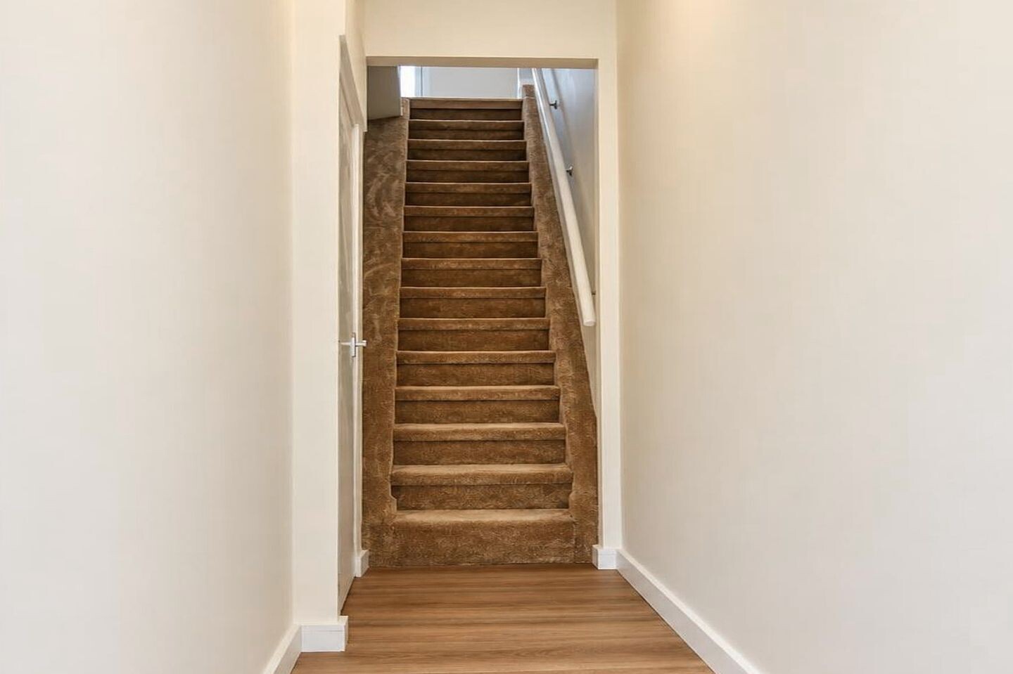 Appartement te koop: Rijksweg-Noord 13A, Elst