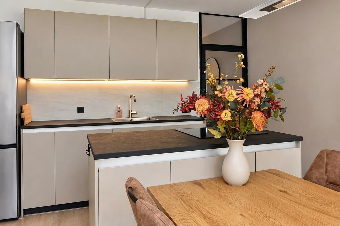 Appartement te koop: Rijksweg-Noord 7-2EV, Elst