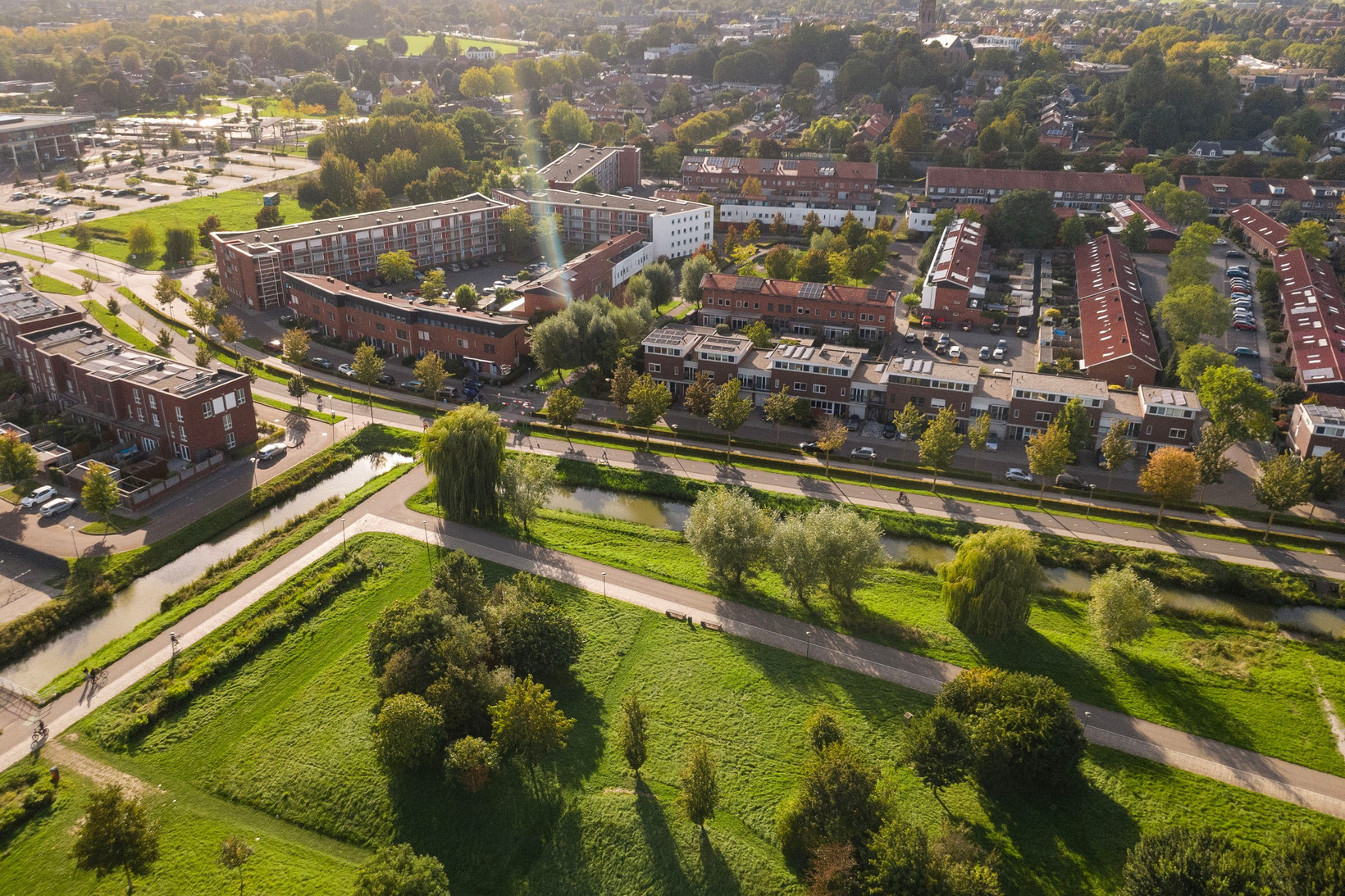 Hoekwoning te koop: Regenboog 105, Elst