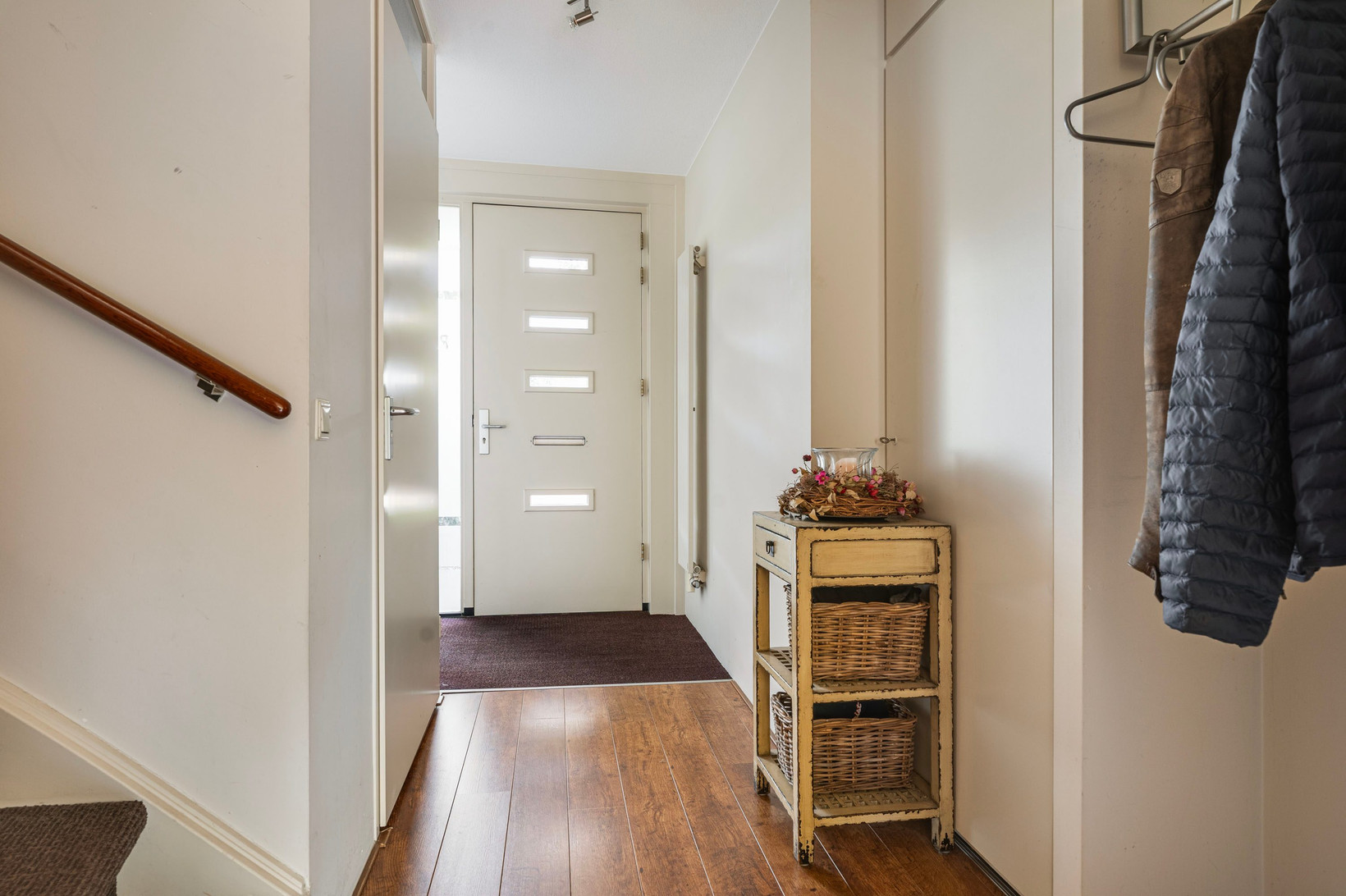 Hoekwoning te koop: Regenboog 105, Elst