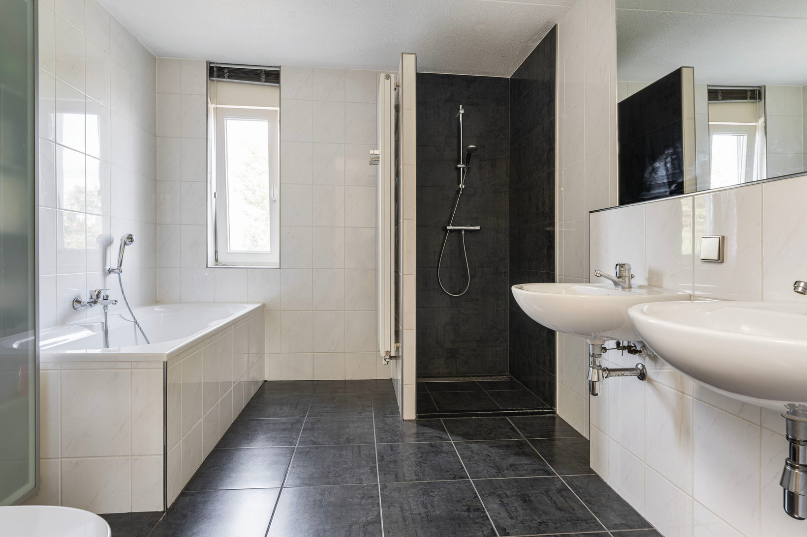 Hoekwoning te koop: Regenboog 105, Elst