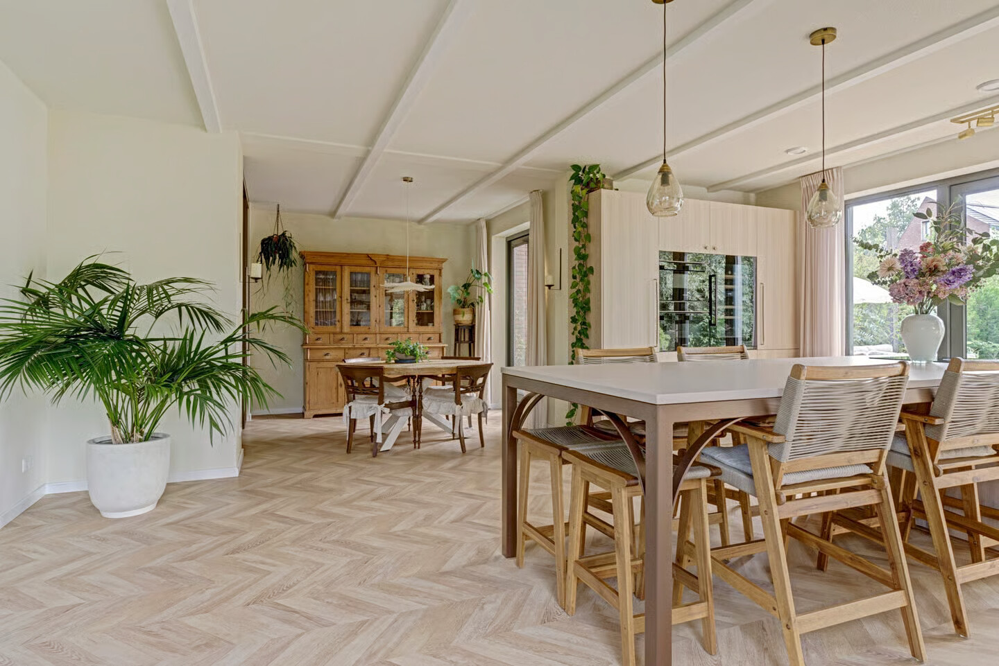 Hoekwoning te koop: Rijzenburg 2, Elst