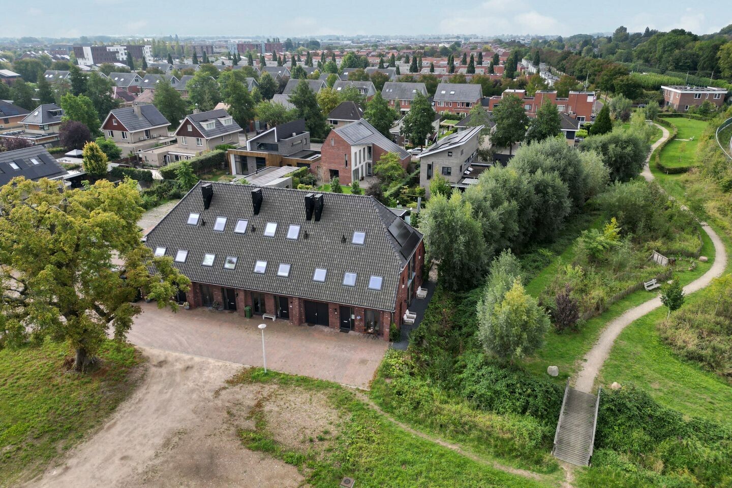 Hoekwoning te koop: Rijzenburg 2, Elst